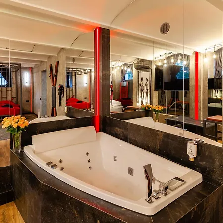 Royal Hot Jucuzzi Apartman