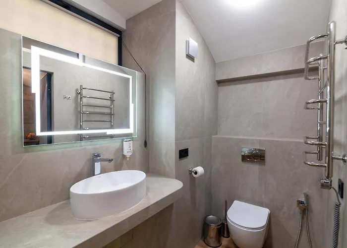 Royal Hot Jucuzzi Apartamento Leópolis